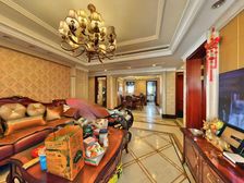 金盛金磐4室2厅2卫南朝向868.0万元/套出售