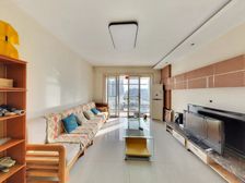 六公里 雅居 电梯房 诚心出售