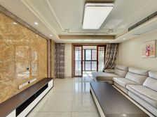 小高层四房 四开间朝南 边户客厅带阳台 中Y空调地暖