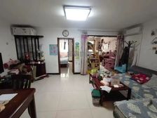 南华园四区 1层 精装三居 价南北通透 满五