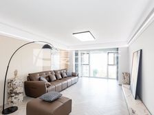 12号线地铁200多米 新装修的南北2室2厅海润国际 落地窗