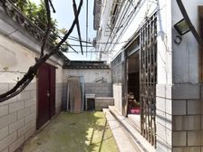 中介费0.5,人民路三元坊站,佳安别院1楼带开门院子