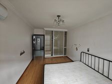 浦东三林艾南小区 南北通透两房 满五住宅 270万