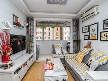 电梯房,大两房,近地铁,精装修,诚意出售