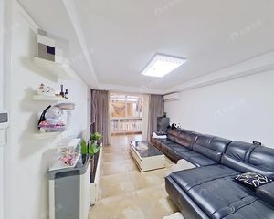 商品房西边套大四房四开间朝南拎包入户