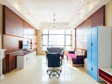 南北通透大三居,层高3米高客厅挑高,6号线青年路