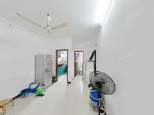 电梯房!!一房一厅,全明,视野非常好!