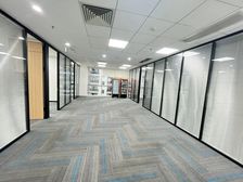 珠江新城 建滔广场 300方 精装修 西南向双面采光