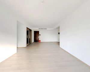 新上房源位置好视野开阔东首边套3面采光