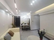 南岸区 万达广场铂邸 二房 66万