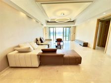 滨江凯旋门,高区精装江景房,房型正气,全屋地暖,保养新