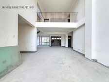 枫情水岸中间位置的叠加别墅纯毛坯格局很棒