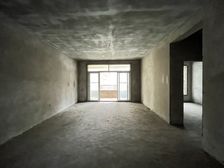 龙湖天街旁 近轻轨 公园旁 天邻风景