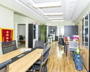 惠新西街·千鹤家园·东南向两居室 满五年 地铁5号线沿线