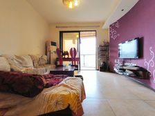 中渝山顶道壹号 看房方便 户型方正 采光好带车位 必看保真