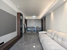 免中介费 双地铁站 精装房 提包入住 中海寰宇时代