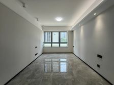 免中介费 双地铁站 精装房 提包入住 中海寰宇时代 三房