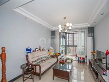 精装修六楼 采光视野好阁楼做好 看房方便