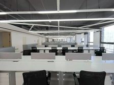 体育场 整层带家具 中房1200平 勒泰乐汇城荣盛滨江中恒