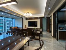 南岸区 金地两岸风华 四房 208万