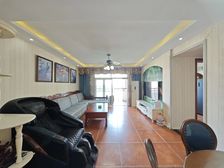 九龙坡区 四房 58万 双轻轨 送家居家具