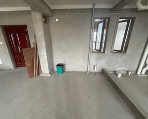 这套房子从来没住过人是全新的。住进去会有新鲜感