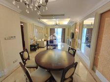 南湖名都广场3房2厅167万