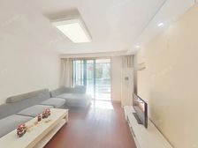 2楼2卫户型,中界费1百分之