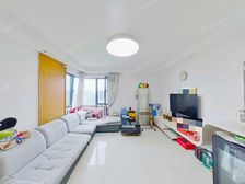 申花·西城年华公寓·3室·2厅 中高楼层 能看到场