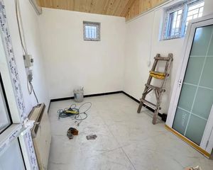 什刹海 北海公园东门 陟山门街北房148万 出门就是公园