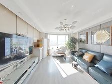 居中位置”白玉兰“边套大三房,电梯高区视野采光好