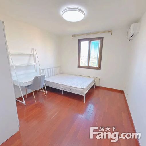  �����ŵ���վ���ù㳡�˴������� ��������װ���� ���˳��� 