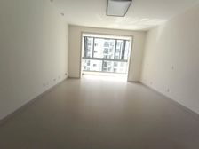 精装好,送阁楼,南北通透,酱价出售,地铁12/22号线