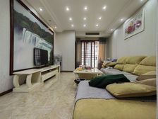 九龙坡区 杨家坪铁马对面 新华春天 精装二房 价格便宜出售