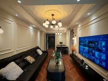 璧山轻轨站旁 小高豪装三房双卫 带前后可用花园 拎包入住