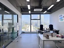青山湖 宝龙广场 办公室 50-200方