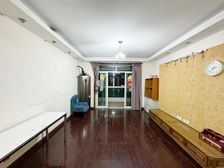 望族新城板式大三房,位置安静,楼层好,户型方正,看房随时