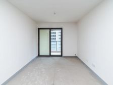 局小+常外 公园学府3室毛坯 5楼好楼层 有钥匙随时看