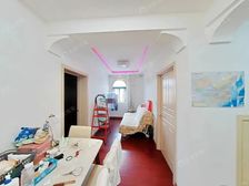 小区好位置全明两房,精装修,看房提前约,诚意出售