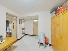 您如果预算有限, 可以考虑这一套。书包还在,上小可用。