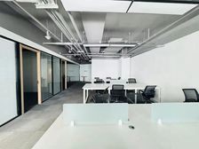 银河SOHO184平米精装带家具出租 地铁方便 看房随时