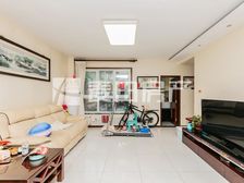 圣馨大地2室2厅精装修