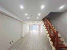 宇飞大厦180平米2.2元精装出租 可注册 看房随时