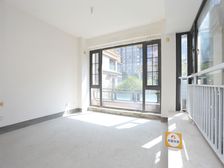 毛坯 东边套 位置安静 钥匙房 随时能看