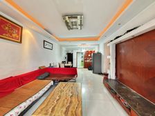 配套成熟双轻轨朝中庭安静交通便利,正规三房阔景阳台