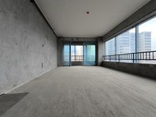 江北嘴 天澜道 270°双面采光 三轻轨 电梯入户豪宅大平层