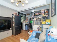 精装修两房,边套全明采光好!曹二附属,楼层老少皆宜