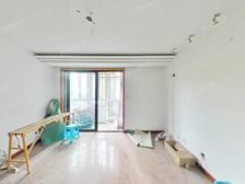 电梯房,小区环境好,停车方便,诚意售