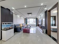 白浪河西岸,电梯洋房,顶楼带阁楼,带露台,精装微住