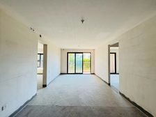 建发静学和鸣洋房一楼带50平方院子 4室2厅 看房随时!